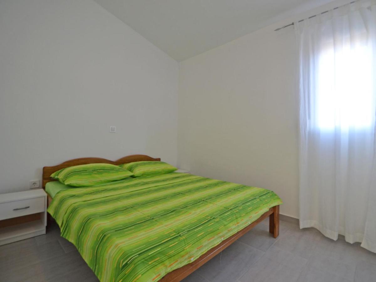 Apartment Ivan-1 Maslenica Buitenkant foto